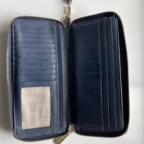 Michael Kors Est 1981 Jet Set Travel Continental Pebbled Leather Wallet Blue - Picture 9 of 10